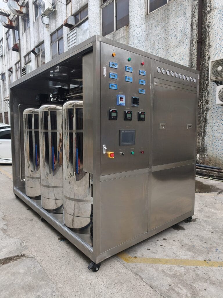 Stainless cabinet water system with integrated control panel