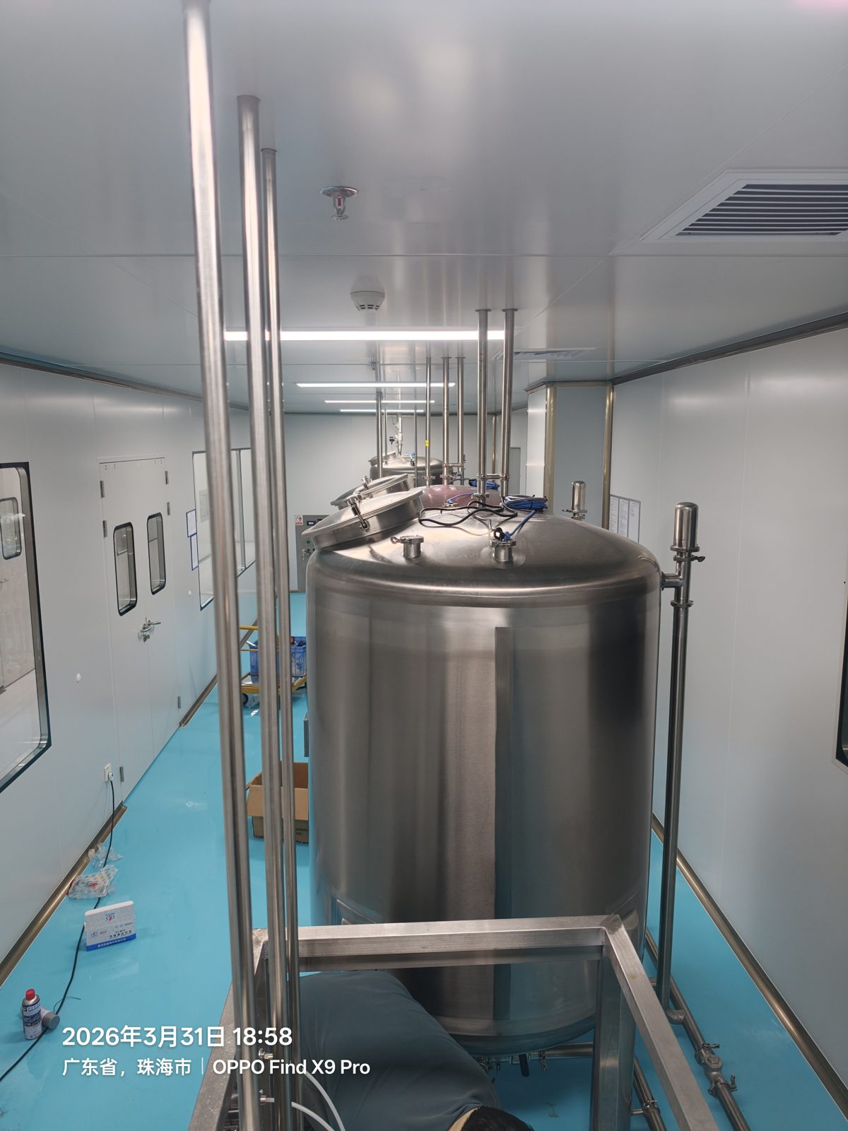 GMP purified water system installed in pharmaceutical cleanroom